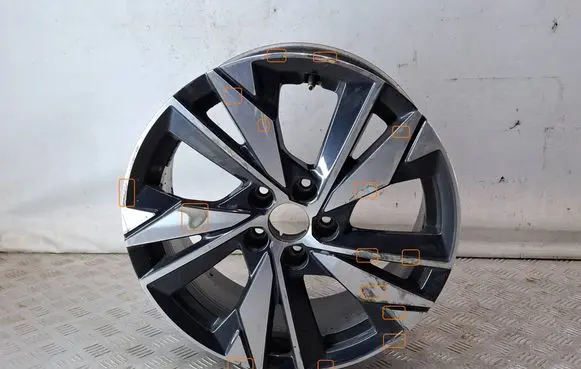 Peugeot 308 R17 alloy rim 9835058280