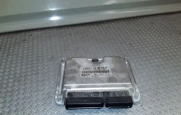 Audi A2 Engine control unit/module 045906019 0281011100