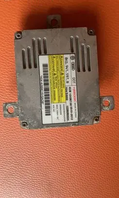 Audi Q7 4L Headlight ballast module Xenon 8K0941597B