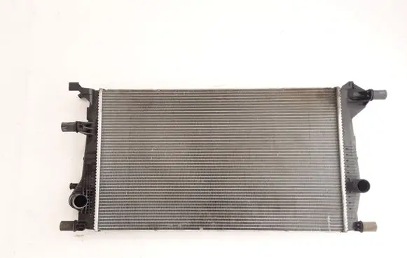 Renault Megane III Coolant radiator 214100057R