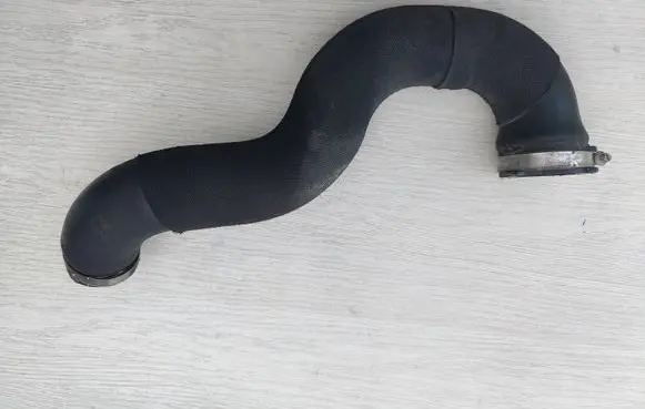Audi A5 8T 8F Engine coolant pipe/hose