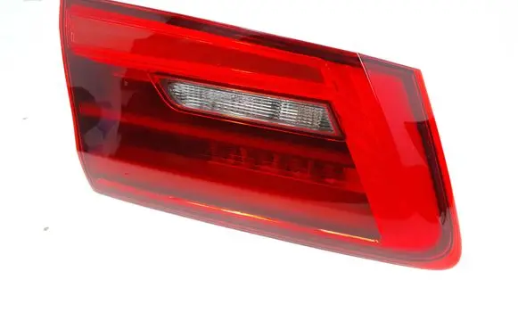 BMW M5 F90 Tailgate rear/tail lights 63217376475