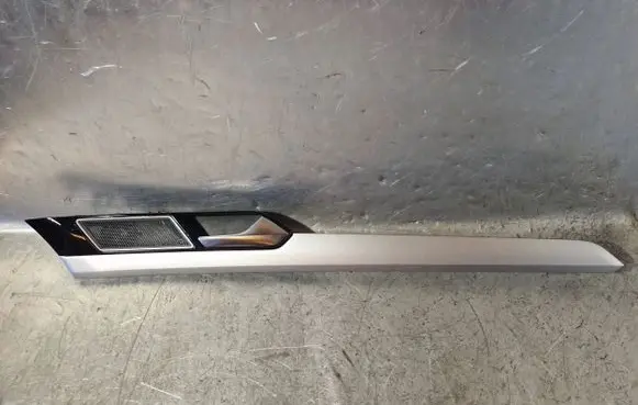 Volkswagen PASSAT B8 Front door trim bar 3G1837114H F800903006