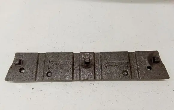 Volvo XC90 Front bumper foam support bar 8620597