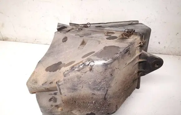 Audi A6 S6 C4 4A Air filter box 4A0129607H