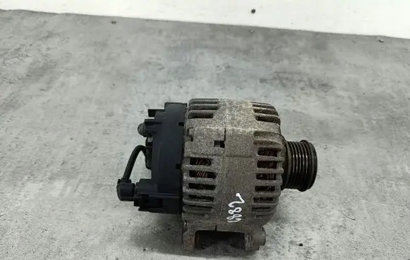 Volkswagen Golf V Generator/alternator