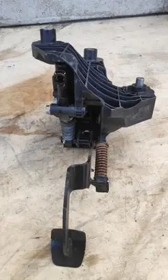Renault Trafic III (X82) Pedal assembly 14017095