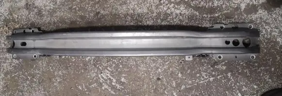 Volvo V70 Front bumper cross member