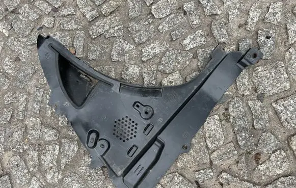 BMW X1 U11 Front arch 9465704 SP86615000