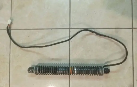 Tailgate strut