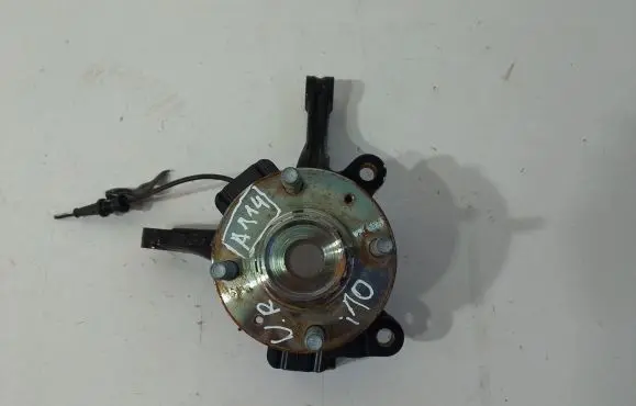 Hyundai i10 Front wheel hub spindle knuckle AC3