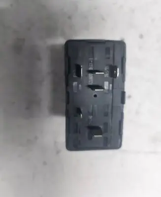 Audi A8 S8 D2 4D Other relay 4A0907440 05020500