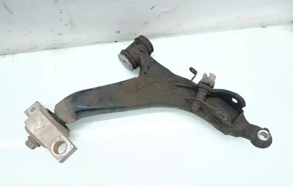 Lexus GS 300 350 430 450H Front lower control arm/wishbone 