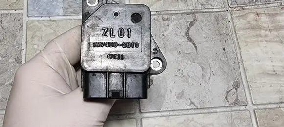 Mazda 323 F Mass air flow meter 1974002010