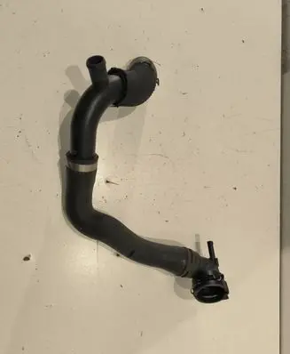 Volkswagen Golf V Engine coolant pipe/hose 3C0121087A