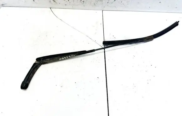 Volkswagen PASSAT B6 Front wiper blade arm 3c1955410b uset