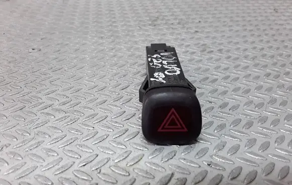 Volvo XC90 Hazard light switch 9168302