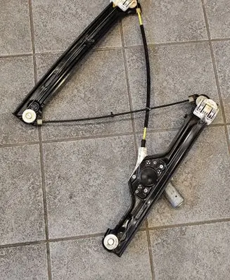 BMW X5 E70 Front door window regulator with motor 7197302 7267664 927614