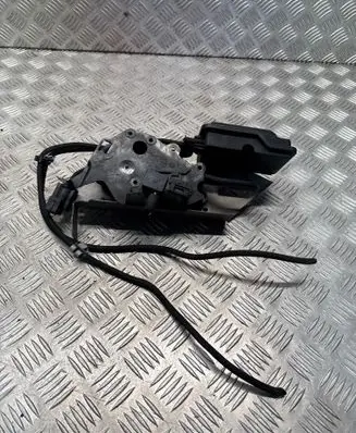BMW X1 E84 Other engine bay part 7812447 7812296