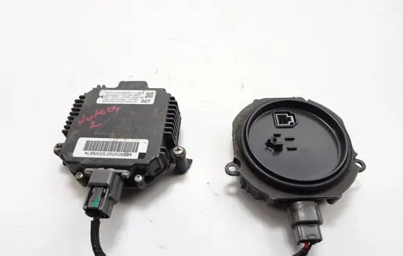 Renault Koleos I Xenon control unit/module D2RD2S2000N LBHA00U84DR0280