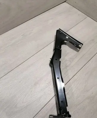 Audi S5 Facelift Fender mounting bracket 8T0821135G