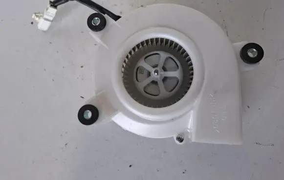 Lexus RX 450H Hybrid/electric vehicle battery fan G923048040 1173001130