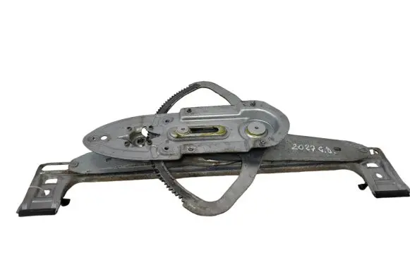 Volvo V50 Rear door manual window regulator 