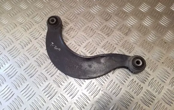 Ford Focus Rear control arm AV615500AB