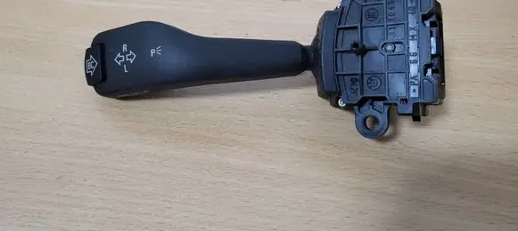 BMW 3 E46 Indicator stalk 8363668