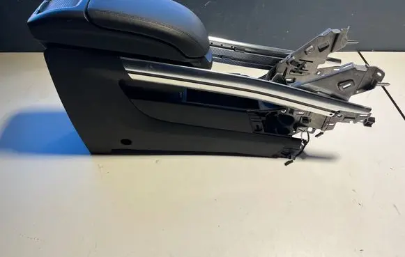 Opel Zafira C Center console 13377807 28012014