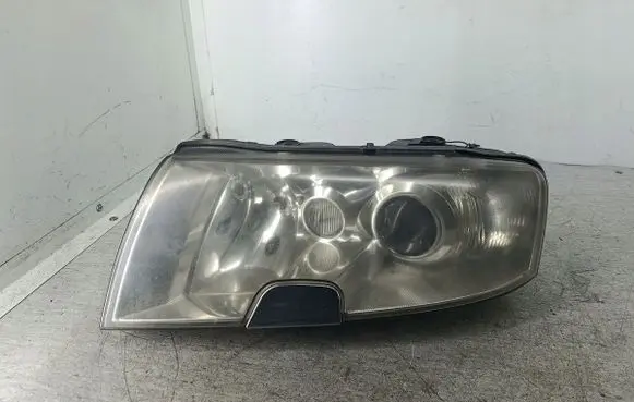 Skoda Superb B5 (3U) Headlight/headlamp 