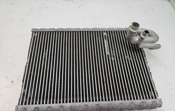 Air conditioning (A/C) radiator (interior)