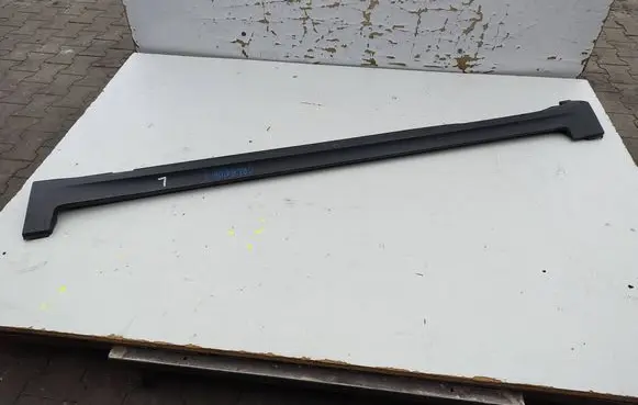 Chevrolet Orlando Foot area side trim 