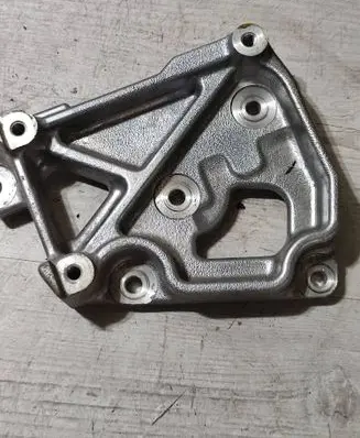 Lexus RC Engine mounting bracket