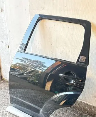 Rear door