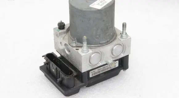 KIA Carnival ABS Pump 589204D000
