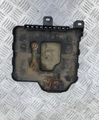 Suzuki SX4 S-Cross Battery box tray 72521-61M00