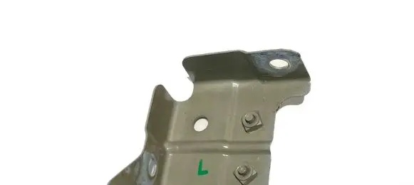 Nissan Leaf II (ZE1) Fender mounting bracket F31615SHMA 25768