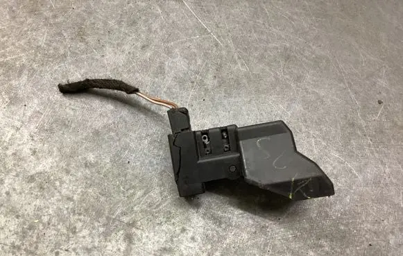 Mercedes-Benz SLK R170 Folding roof switch 1708201210 20461001