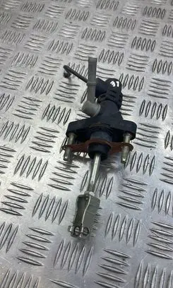 Toyota Corolla Verso AR10 Clutch slave cylinder 