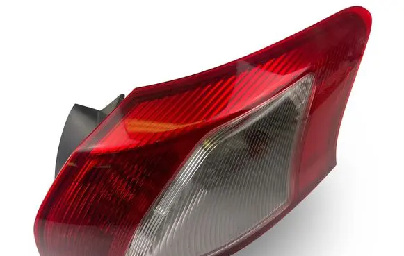 Mitsubishi Lancer Rear/tail lights 8330A278