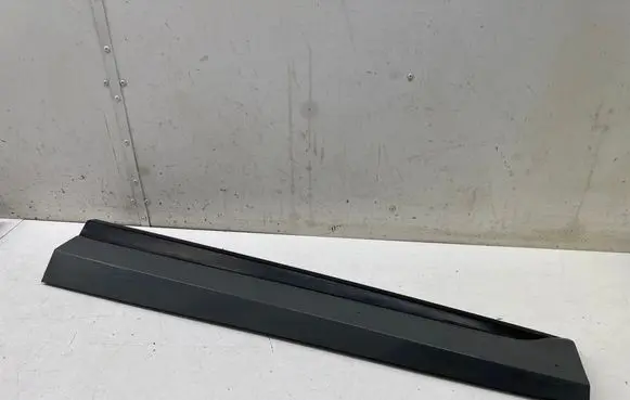 Hyundai Tucson IV NX4 Other front door trim element 87721N7CA0