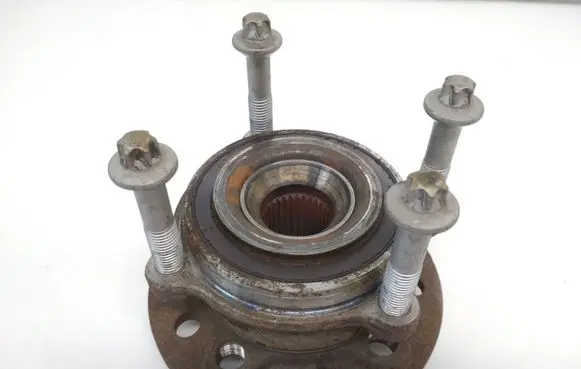 Mercedes-Benz EQC Front wheel hub A205334030