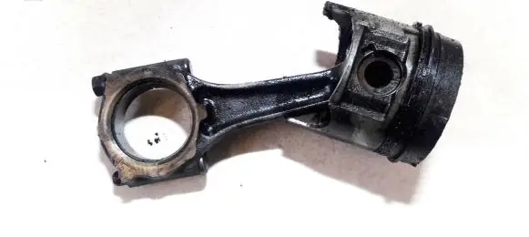Opel Corsa B Piston with connecting rod