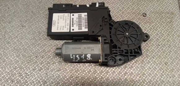 Audi A2 Front door window regulator motor 8Z1959801