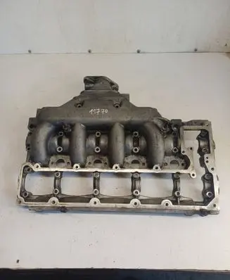 Peugeot 607 Intake manifold 9631365310