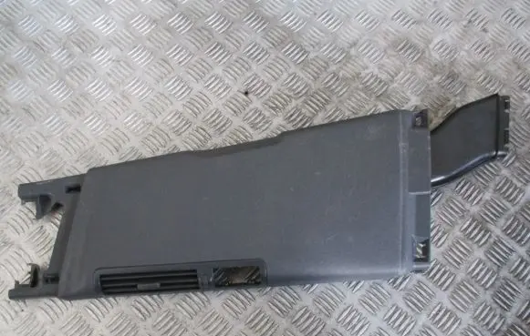 Peugeot 5008 (B) pillar trim (bottom) 9673404877
