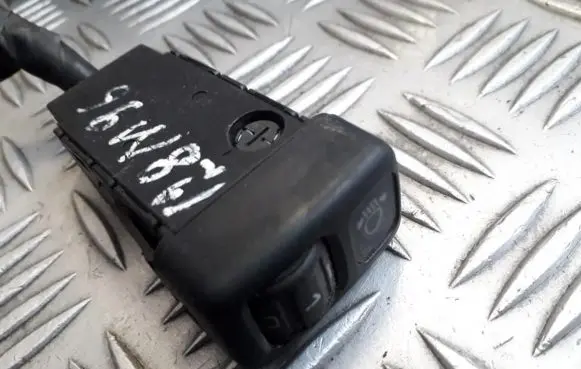 Headlight level height control switch