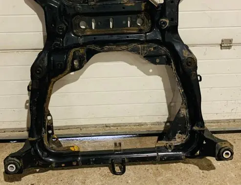 Land Rover Evoque I Front subframe T033A