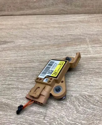Opel Vectra C Airbag deployment crash/impact sensor 13102027